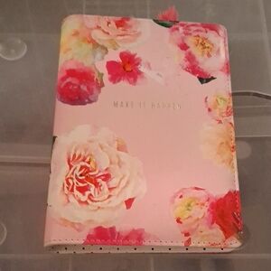 Heidi Swapp Memory Planner Updated 12 Mont Pink Flower With Stickers